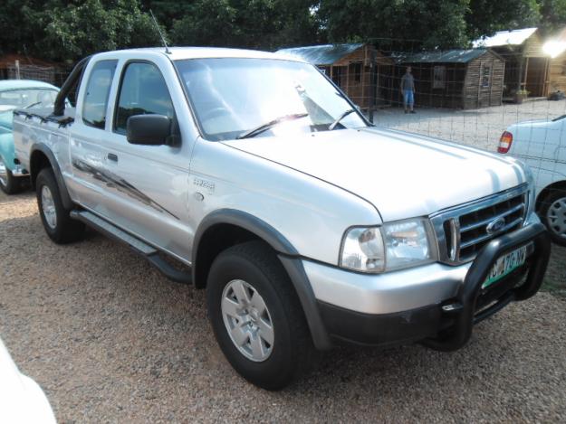 Ford Ranger XLT 25 TDi