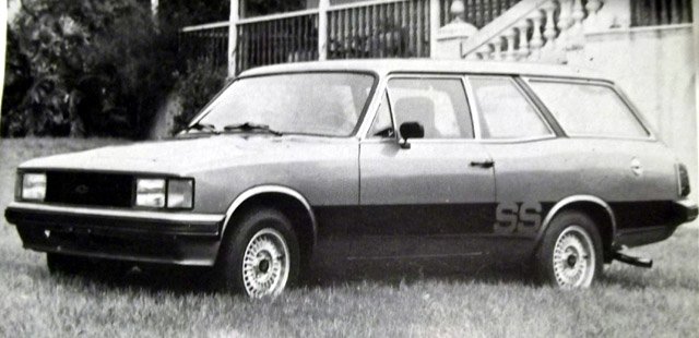 Chevrolet Opala De Luxe Sedan