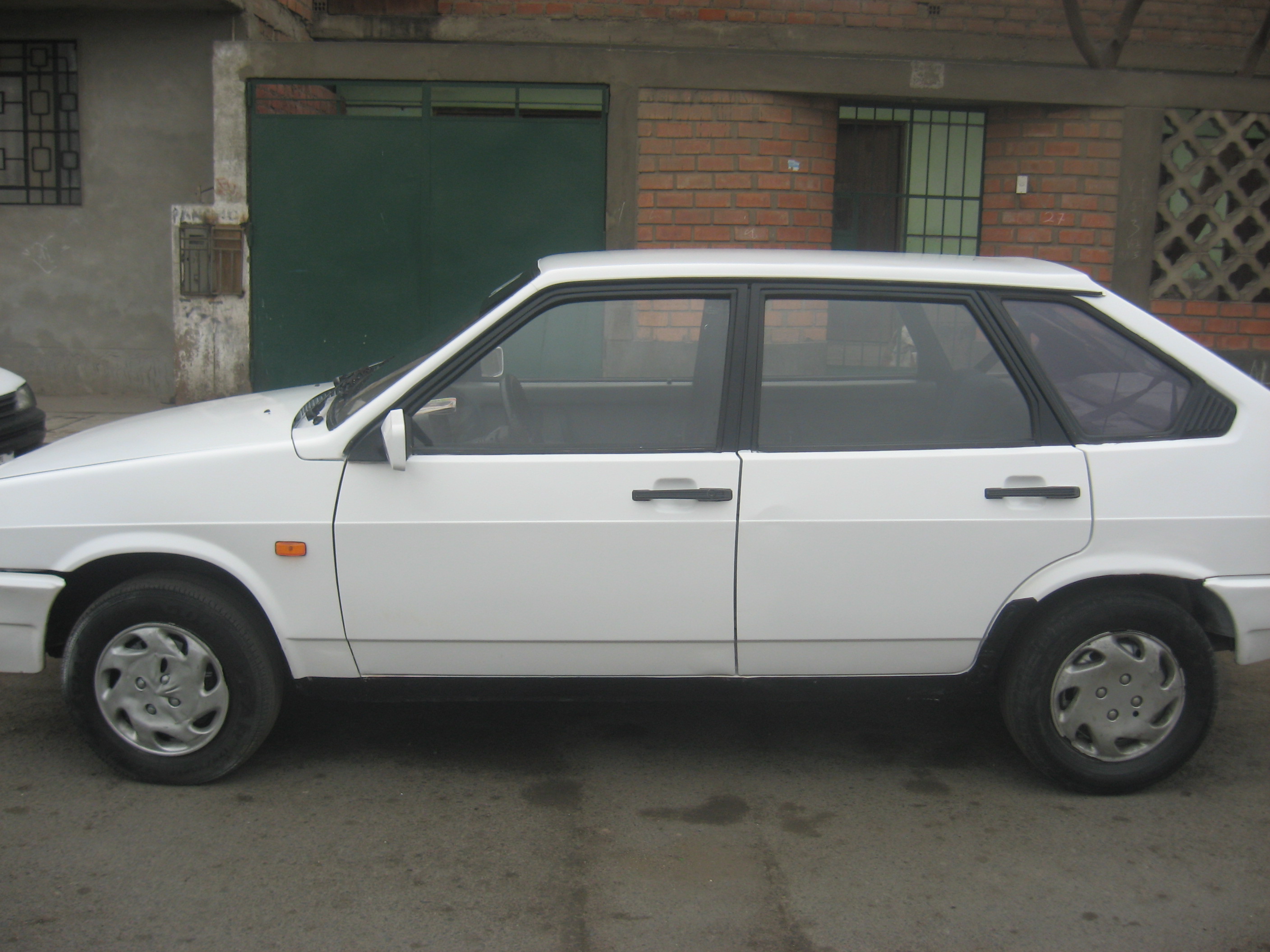 Lada 21090 Samara 1300