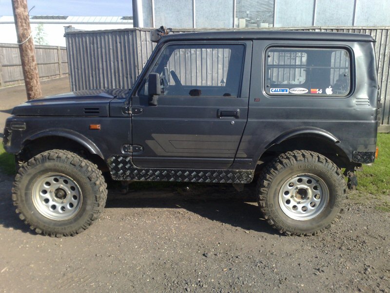 Suzuki SJ