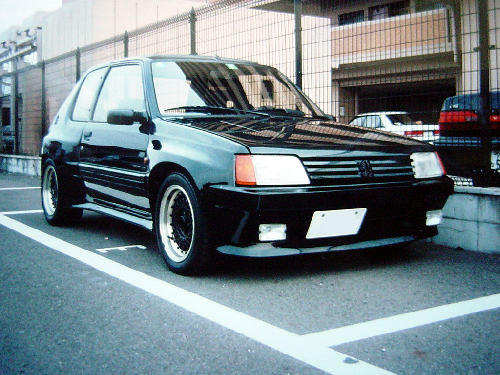 Peugeot 205 GT