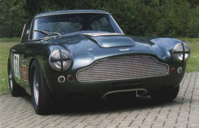 Aston Martin DB4