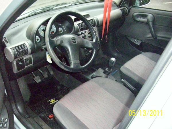 Chevrolet Corsa Wagon GLS 16