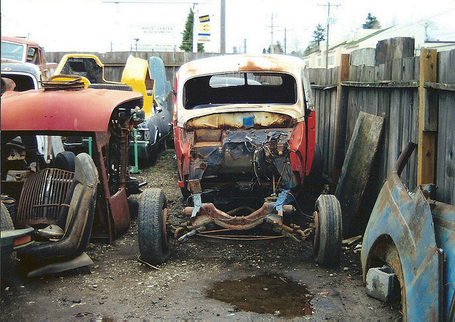 Ford Deluxe Coupe 29