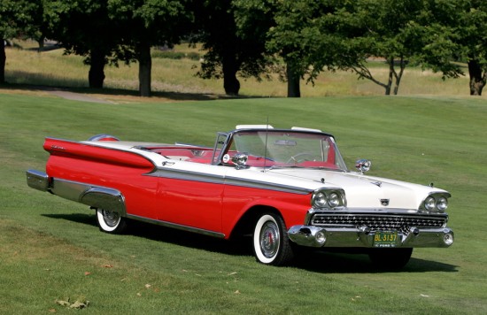 Ford Fairlane 500 Galaxie Skyliner