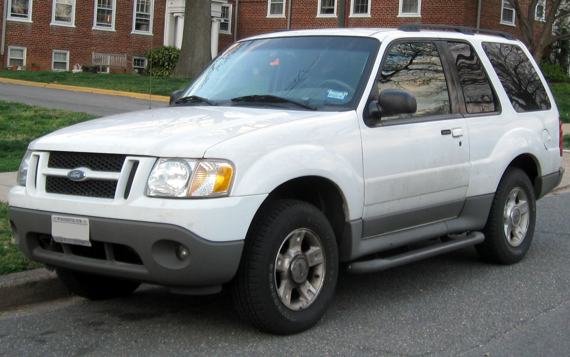 Ford Explorer Sport