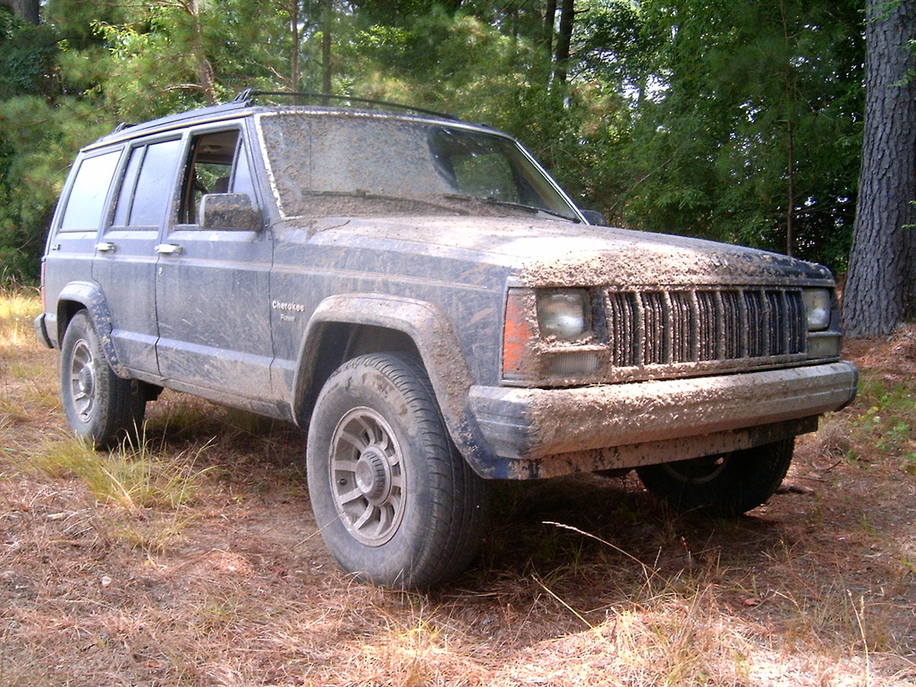 Jeep Cherokee Pioneer