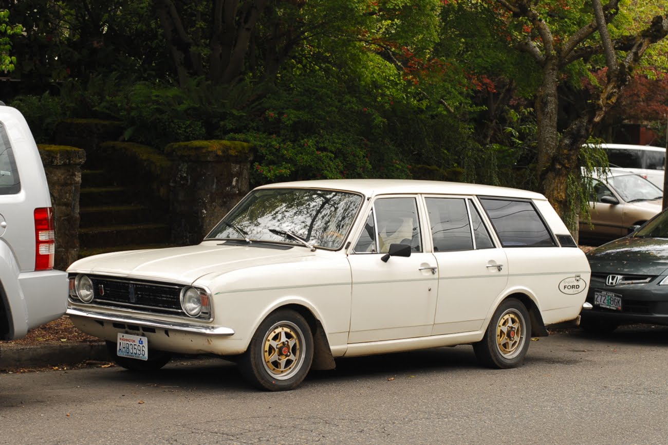 Ford Cortina wagon