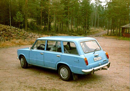 Lada 2102