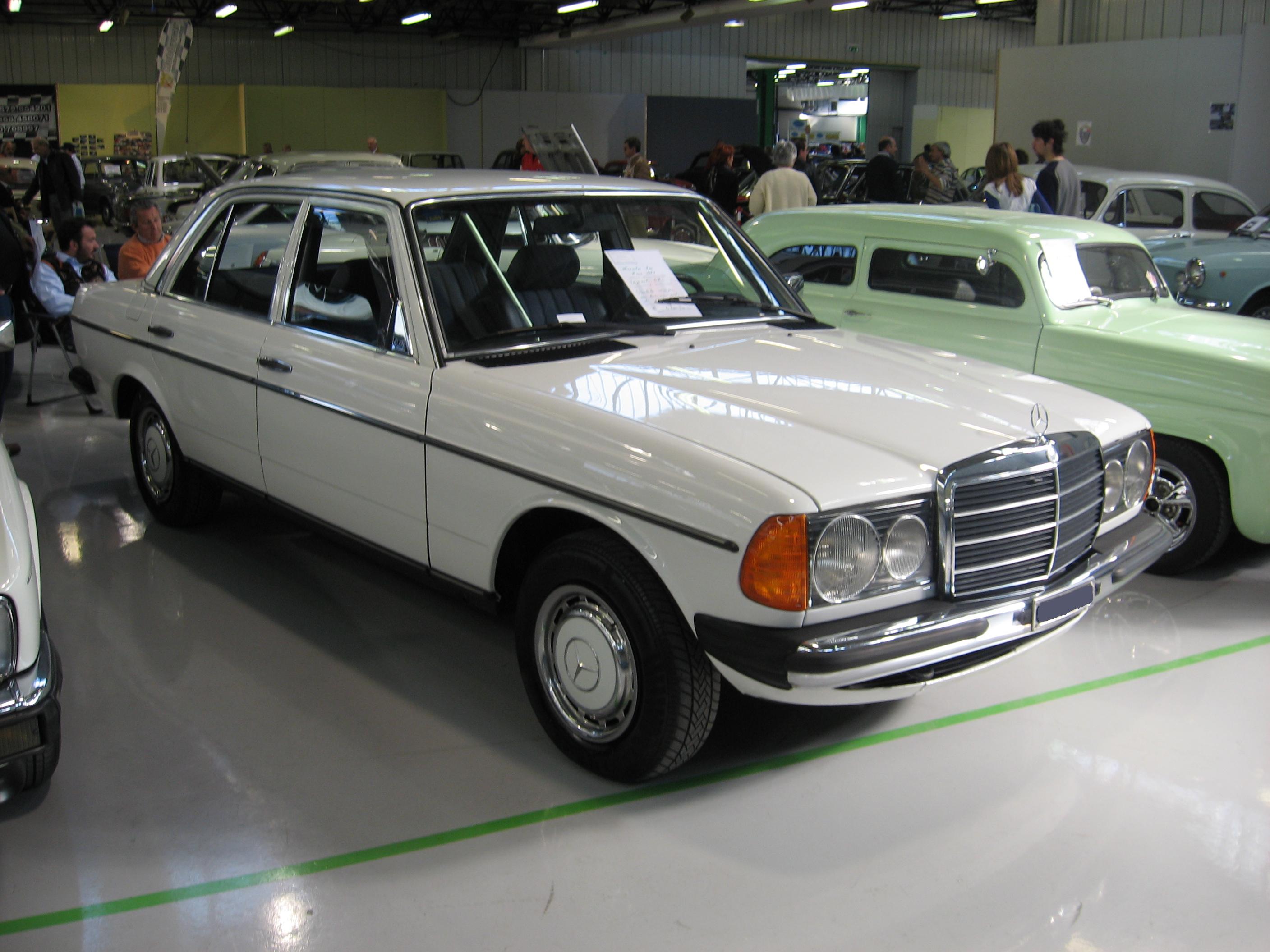 mercedesbenz-230-e_463e1.jpg?i