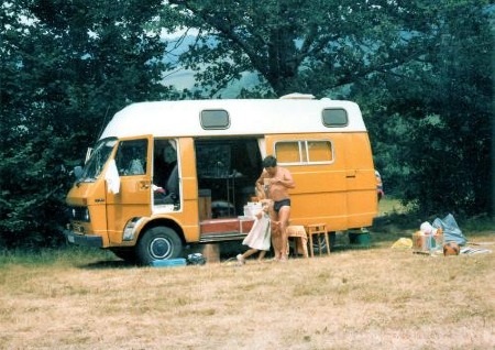 Volkswagen LT28 Camper