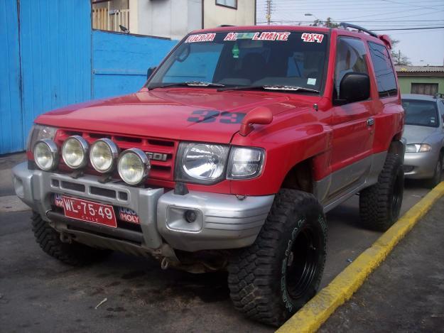 Mitsubishi Pajero GLS 32D 4WD