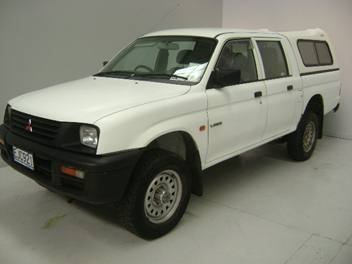 Mitsubishi L200 2000 Crew Cab 4x4