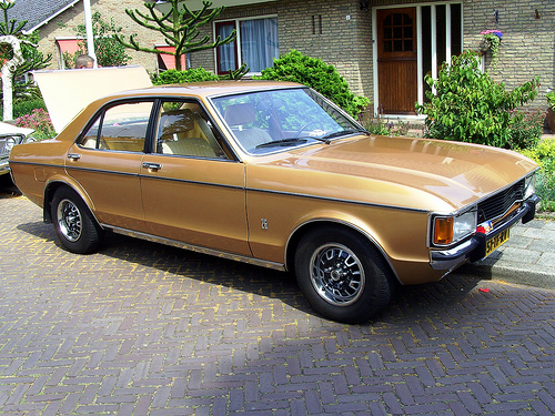 Ford Granada 2000