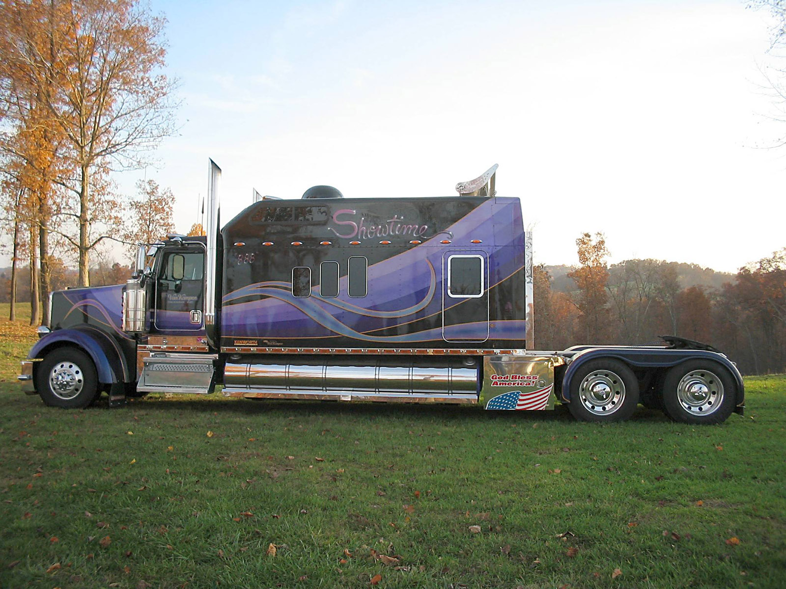 Kenworth W900