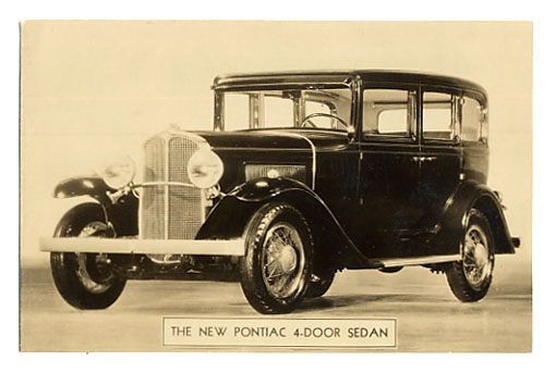 Pontiac 4-dr Sedan