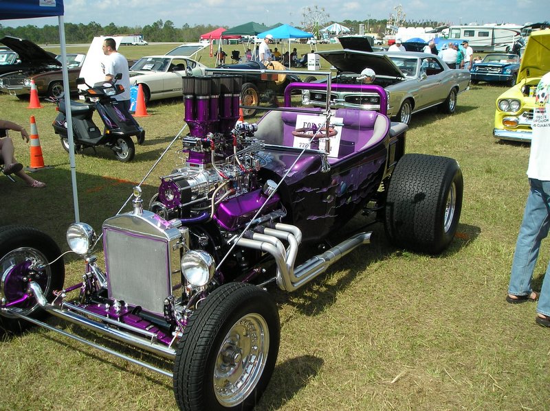 Ford T-Bucket Roadster