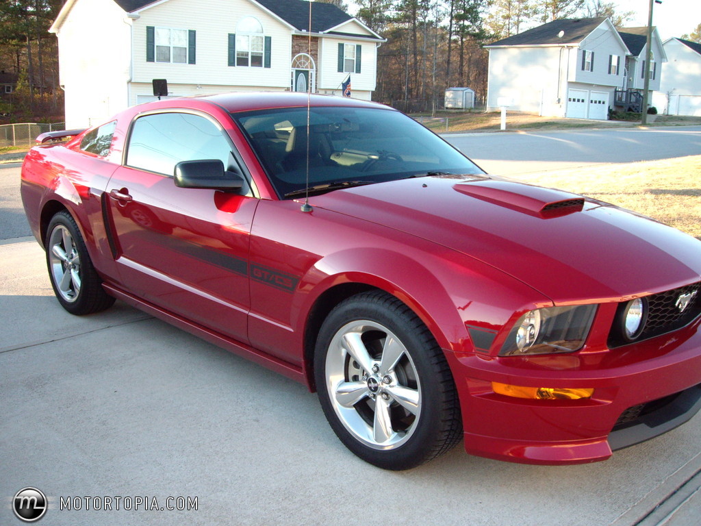 Ford Mustang GT 45th logo