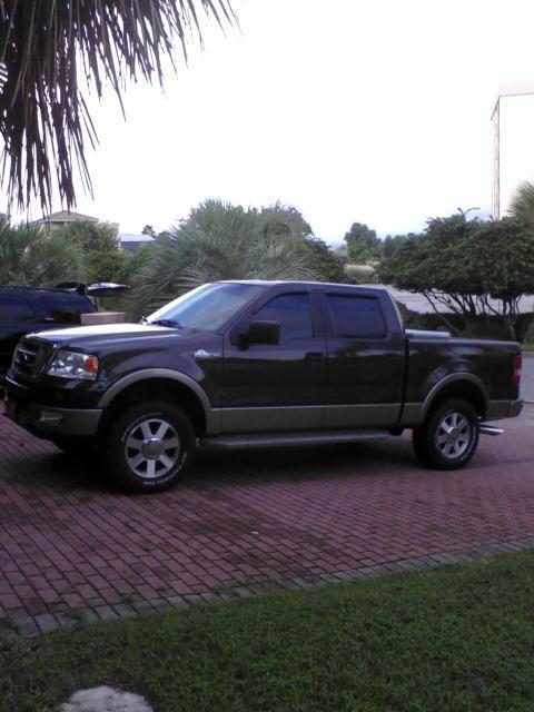 Ford F-150 King Ranch Edition crew cab