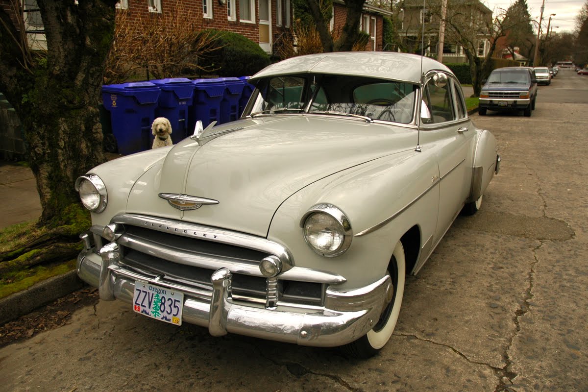 Chevrolet Styleline De Luxe sedan