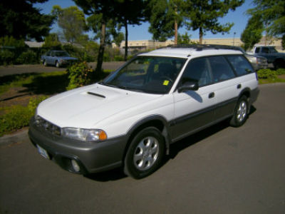 Subaru Legacy 22 GX 4WD Wagon