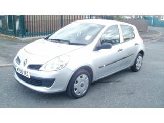 Renault Clio 12 16v Authentique