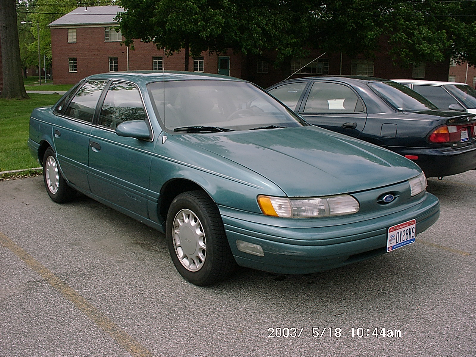 Ford Taurus LX