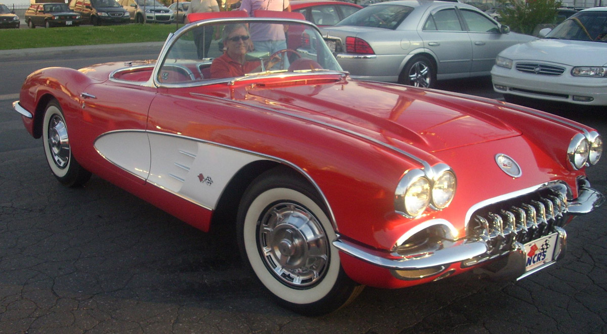 Chevrolet Corvette Magna Steyr 50th Anniversary