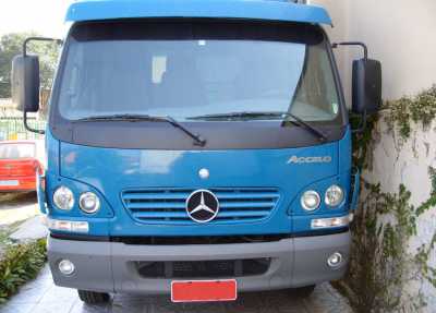 Mercedes-Benz Accelo 915 C