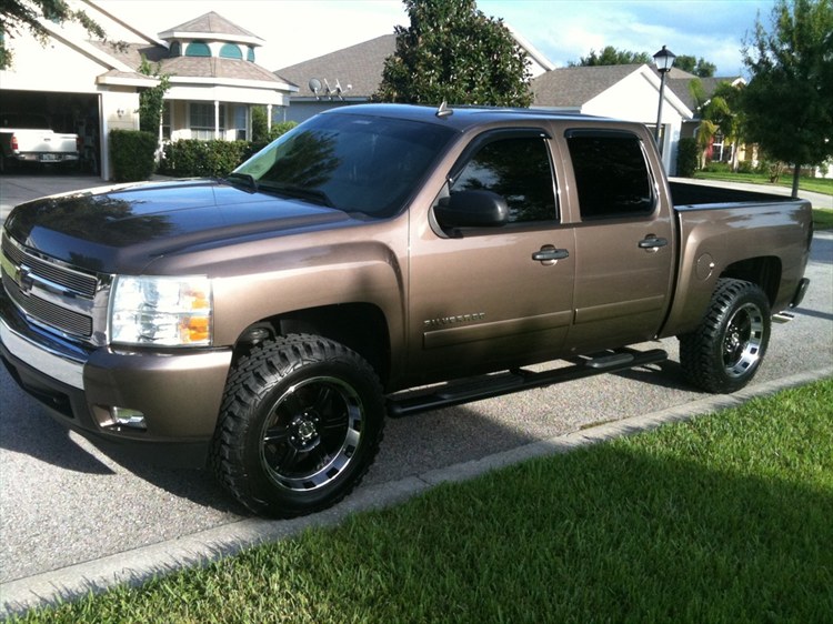 Chevrolet 1500 Z71 Sidestep Cab