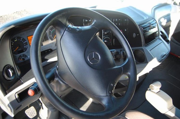 Mercedes-Benz Actros 2541