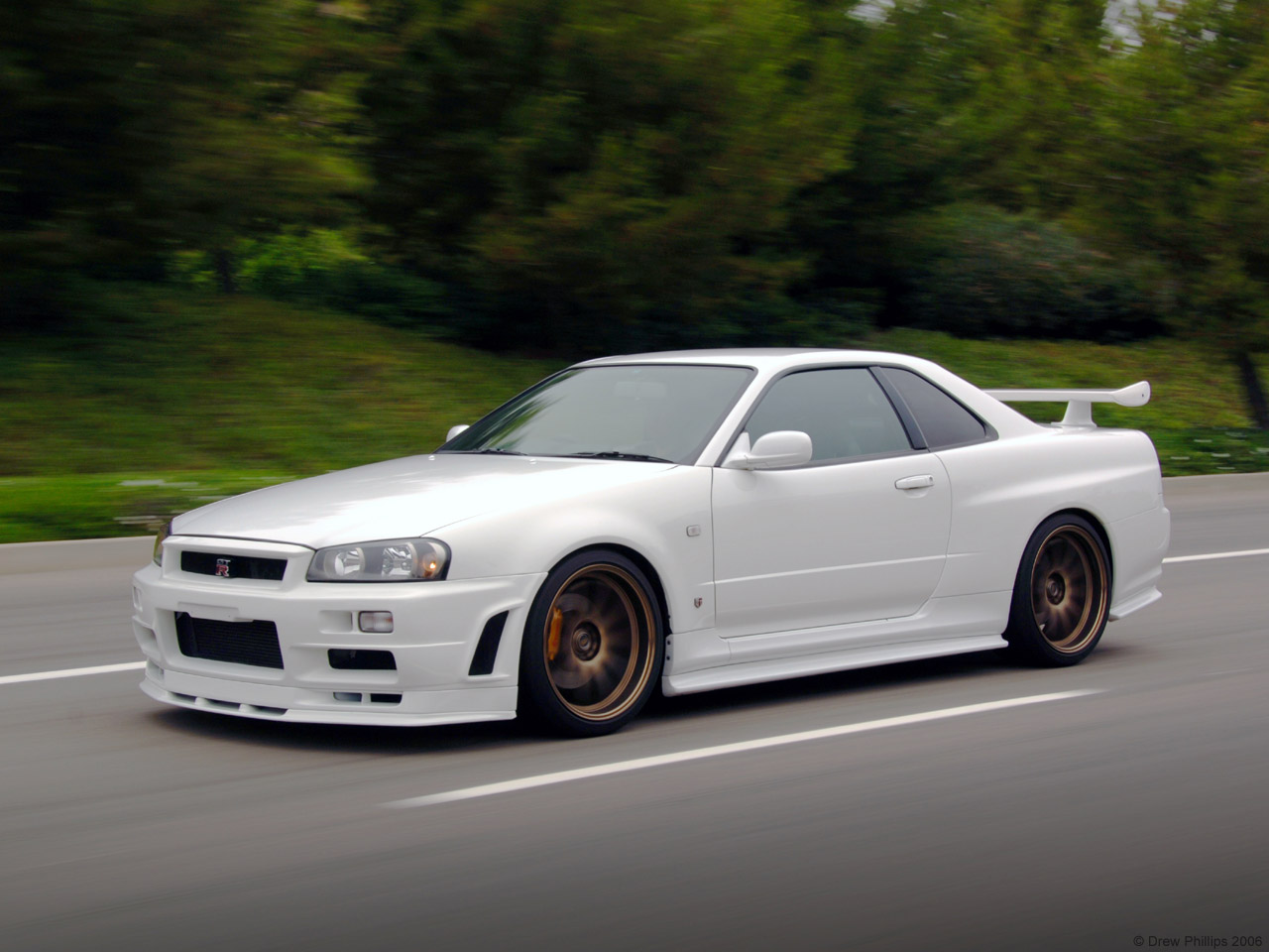 Nissan Skyline R34 GT-R