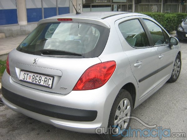 Peugeot 207 Trendy 14