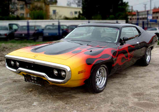 Plymouth Satellite