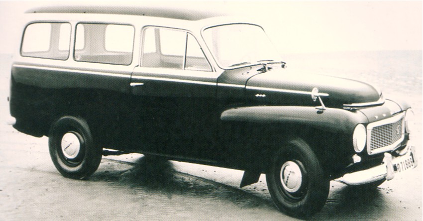 Volvo 66DL wagon
