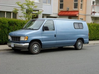 Ford Econoline 150 Camper