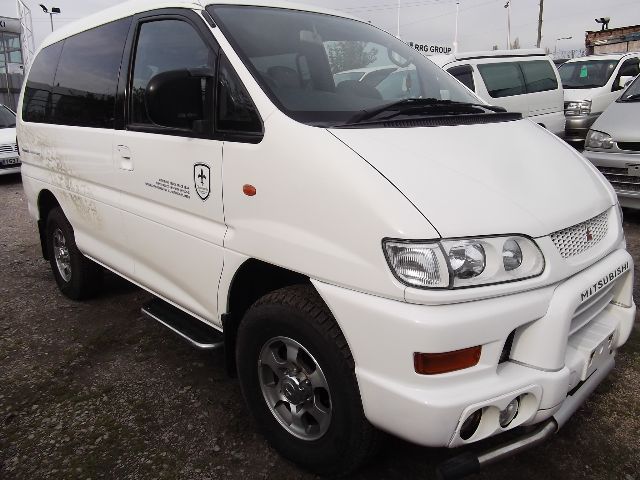 Mitsubishi Delica Chamonix 28TDi 4WD