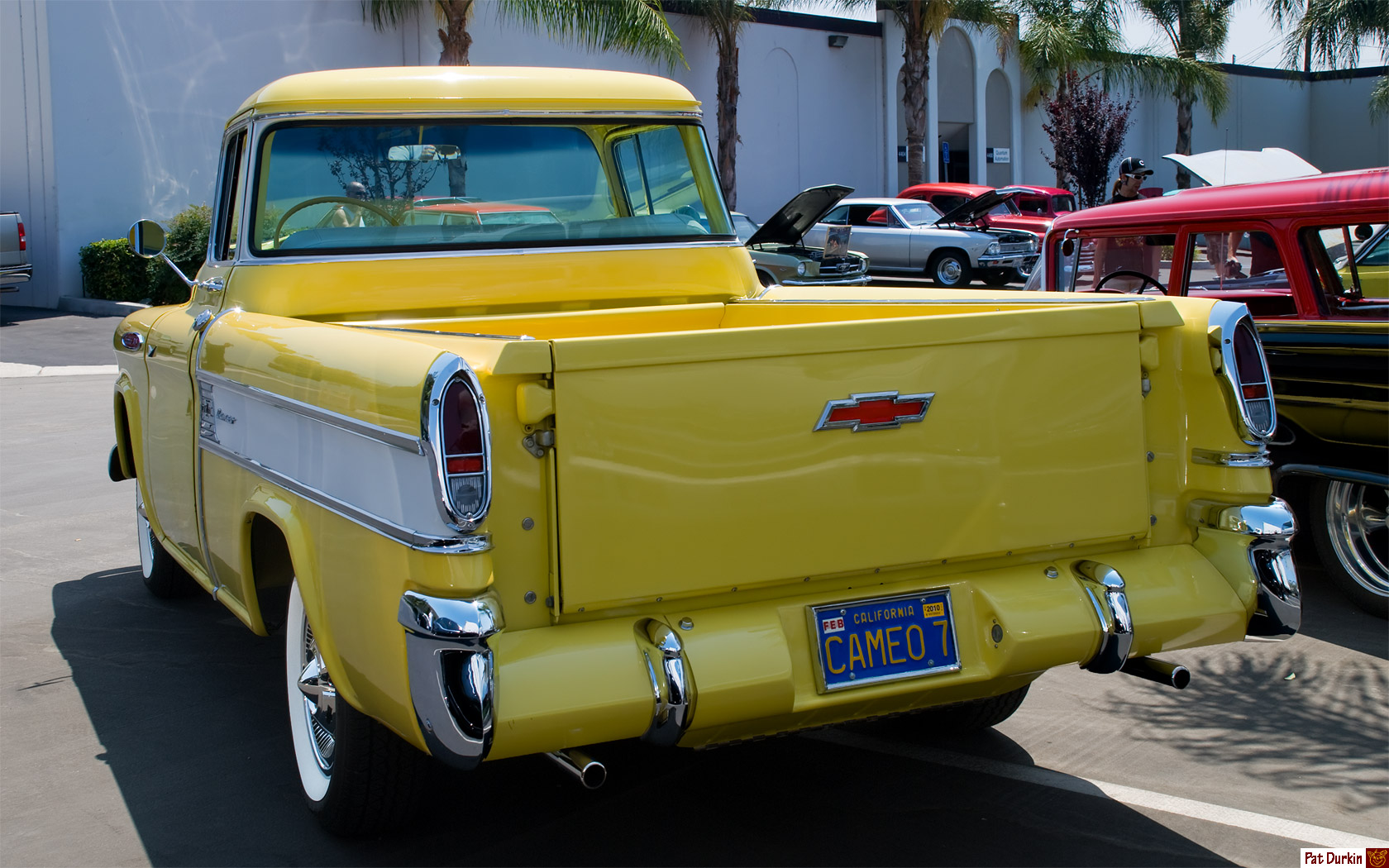 Chevrolet 3124 Cameo Pickup