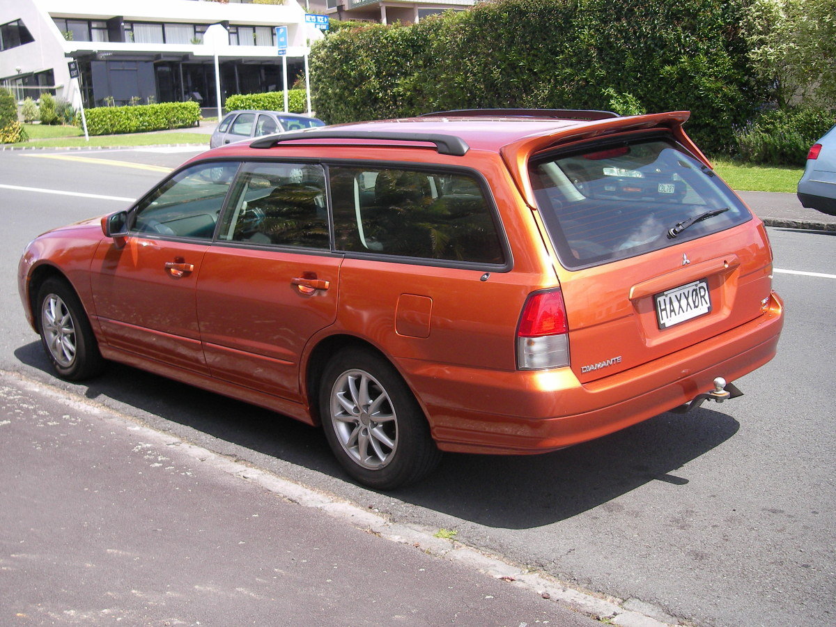 Mitsubishi Diamante VR wagon