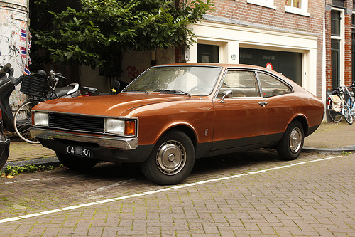 Ford CONSUL 2300 GT