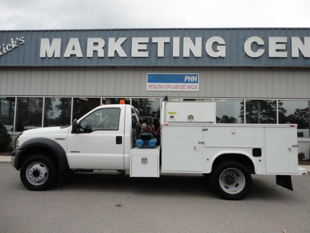 Ford F-550 XLT Super Duty SuperCrew