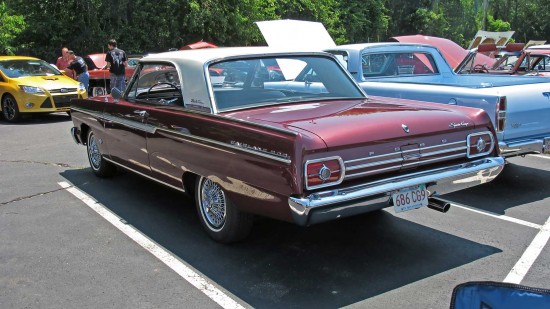 Ford Fairlane 500 Sport coupe