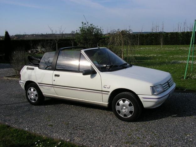 Peugeot 205 CJ Cabriolet