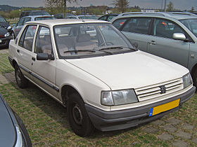 Peugeot 309