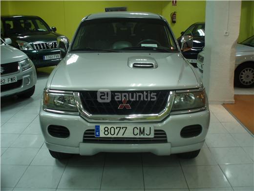 Mitsubishi Montero GLS 25 TDi