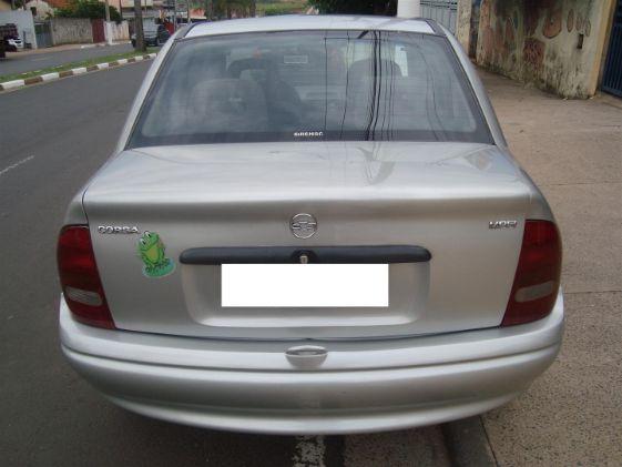 Chevrolet Corsa GL 16 Sedan