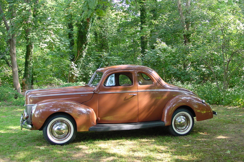 Ford Deluxe Opera Coupe