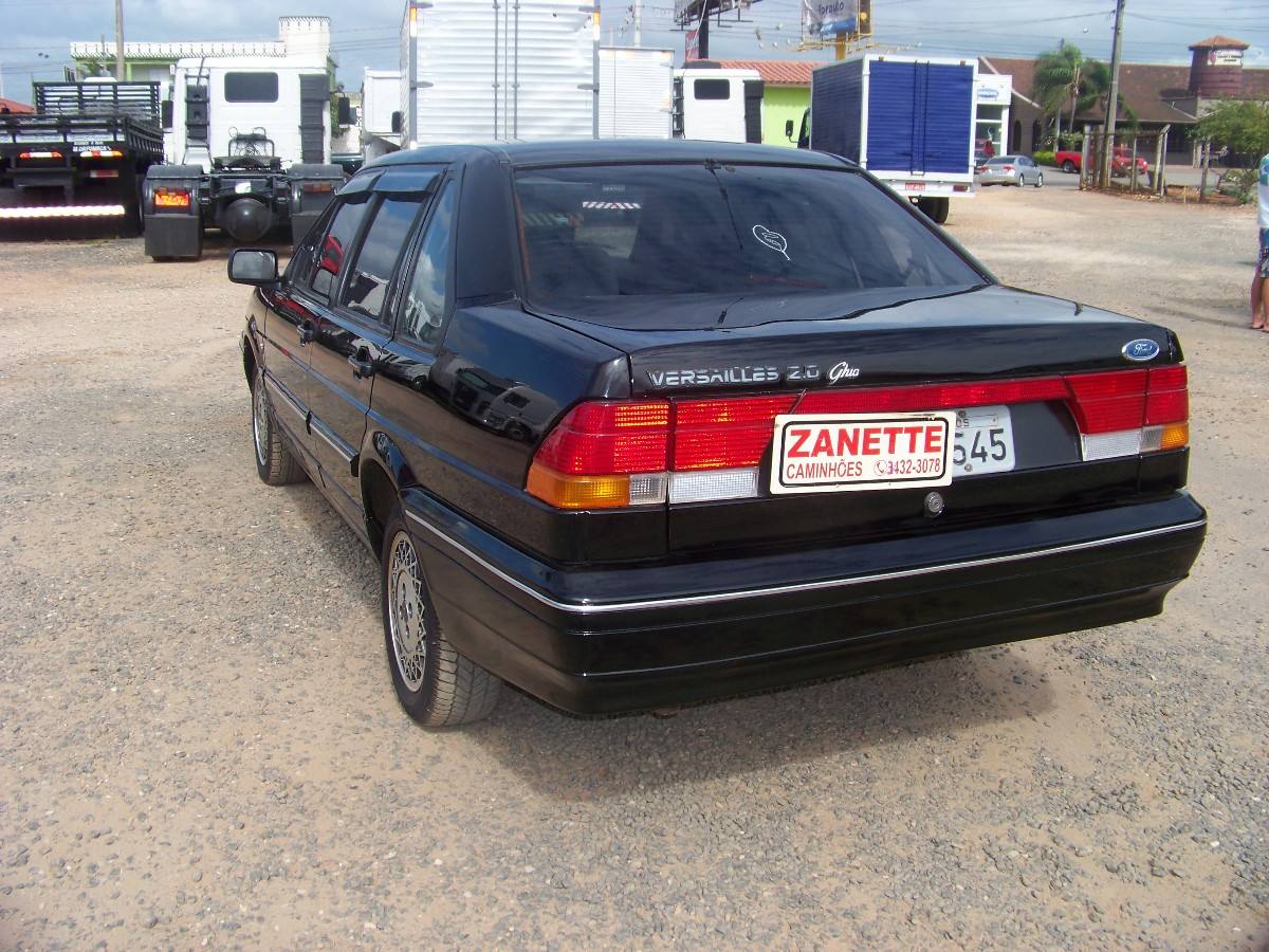 Ford Versailles 20 Ghia