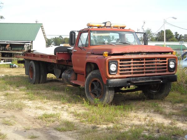 Ford F-350 Custom Cab