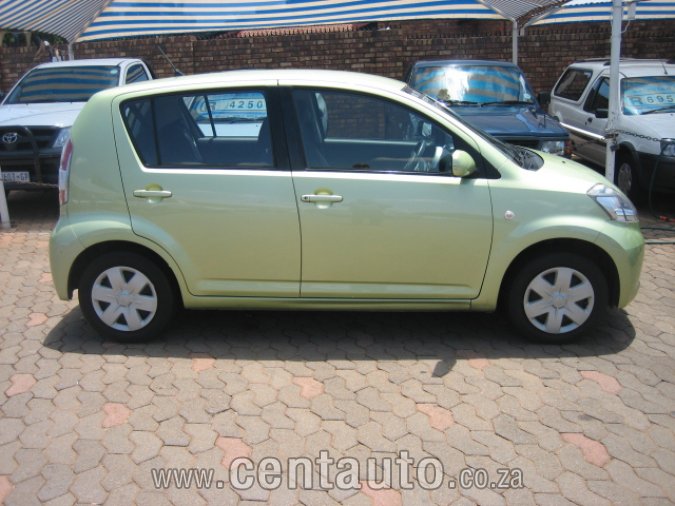 Daihatsu Sirion 13 GS